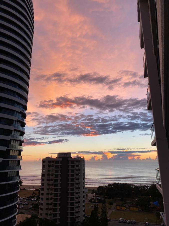 Koko Luxury Apartment In Broadbeach Gold Coast Zewnętrze zdjęcie